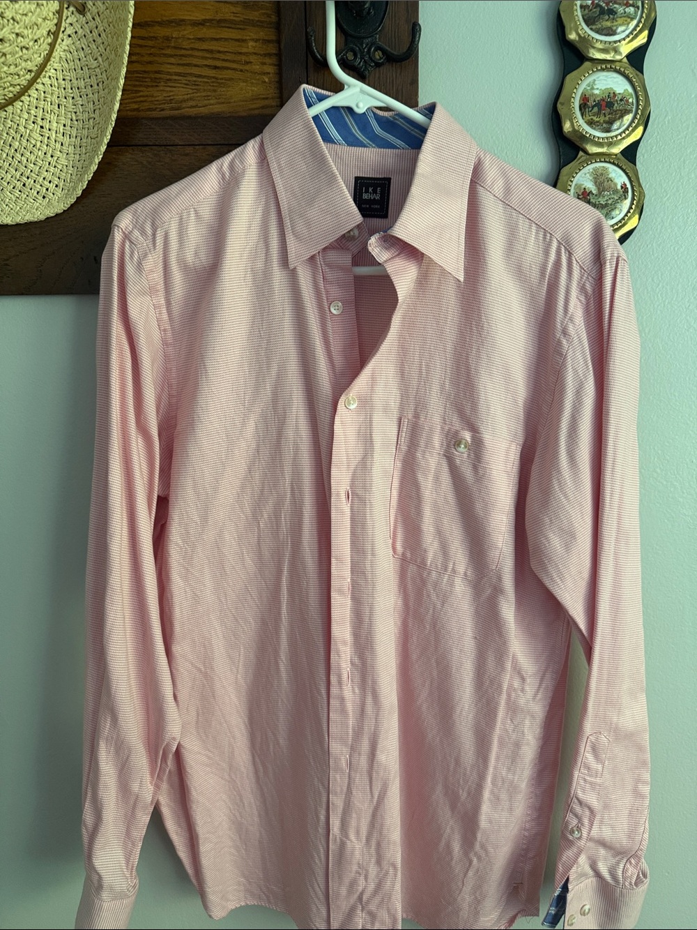 Ike Behar Light Pink Men's Dress Shirt - Button Front